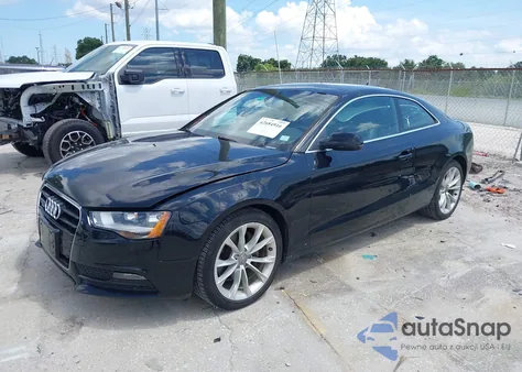 2013 Audi A5 2.0T Premium z USA, uszkodzony, nr VIN WAUCFAFR7DA039284